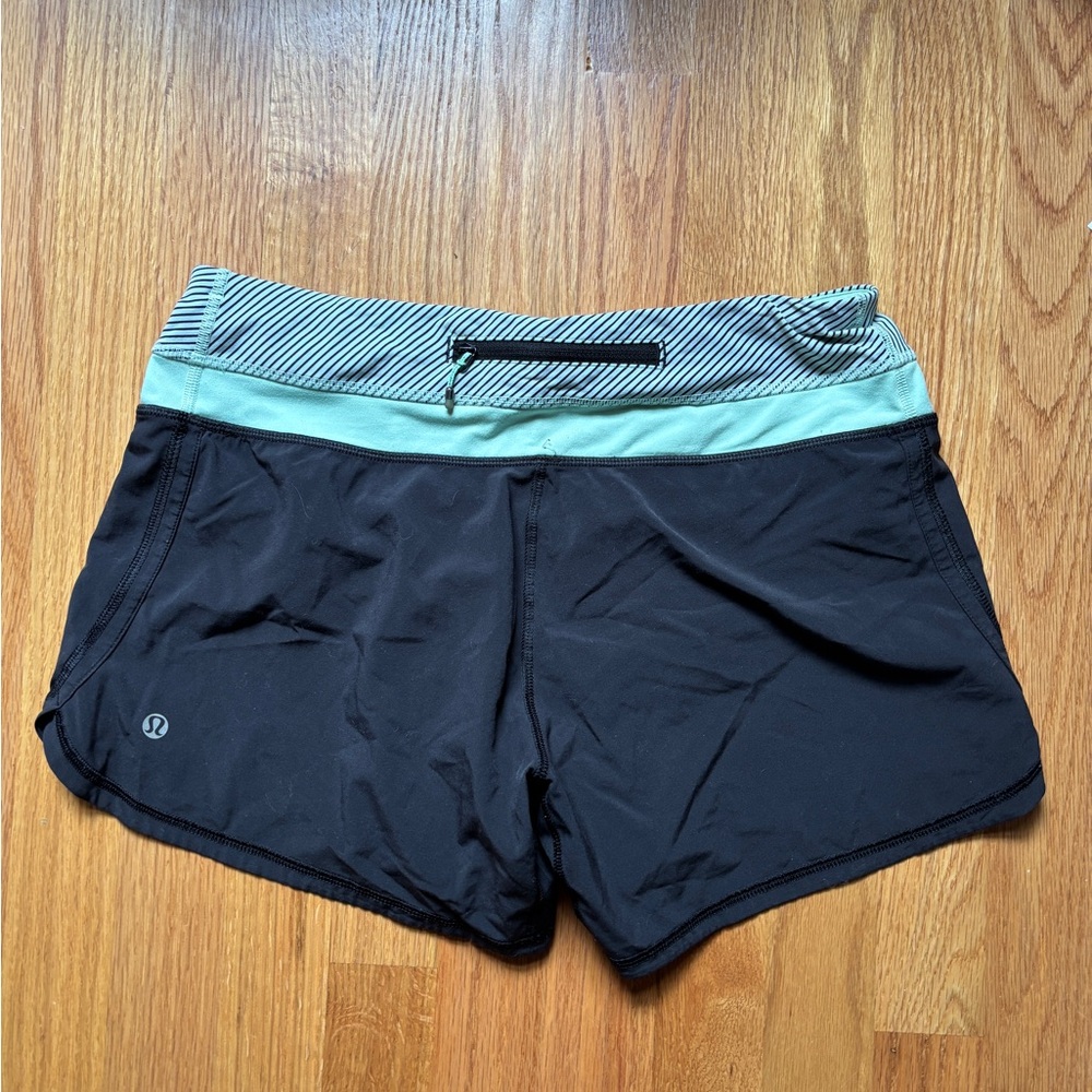 Lululemon Women's Black Shorts